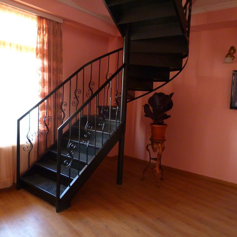 Anano Apartment On Botanikuri Tbilisi Room photo