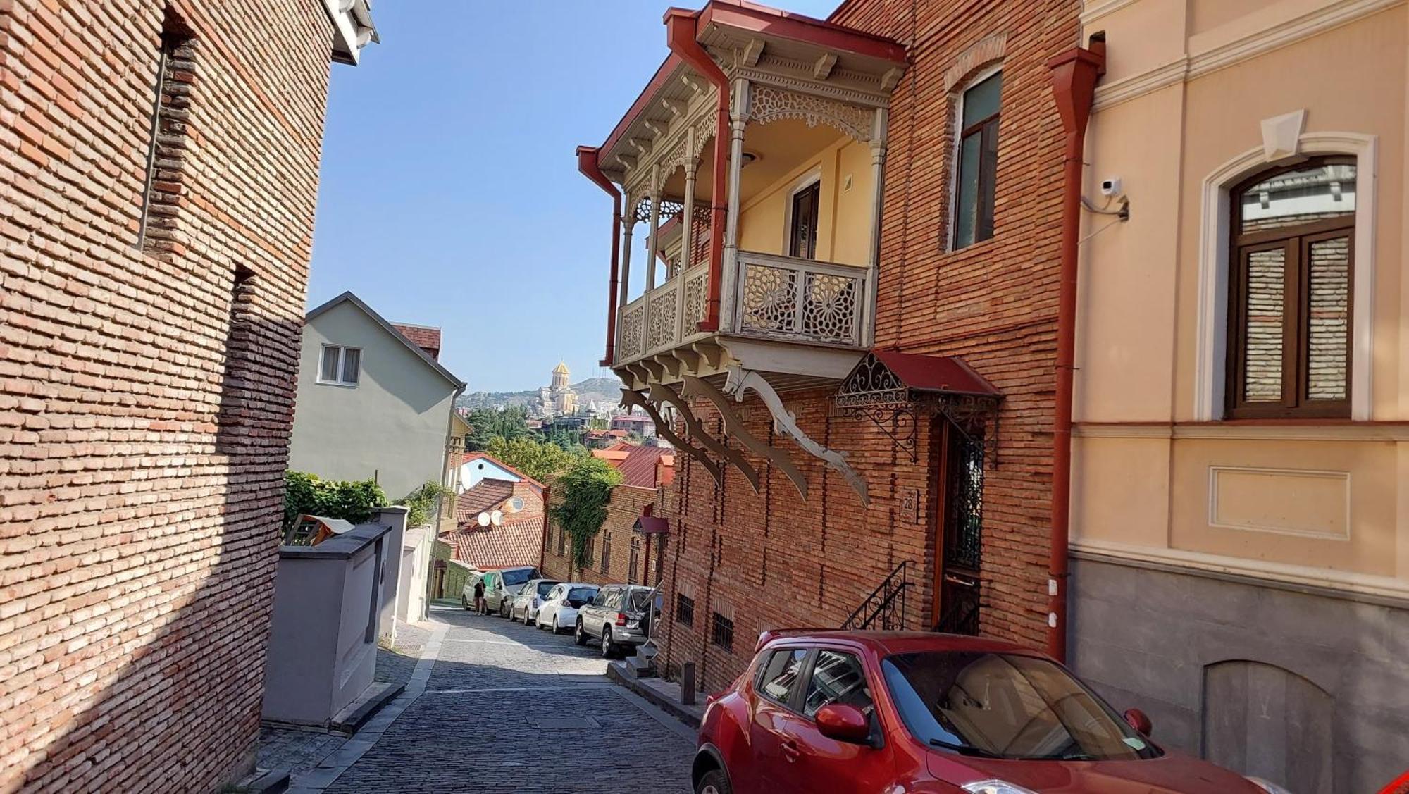 Anano Apartment On Botanikuri Tbilisi Exterior photo