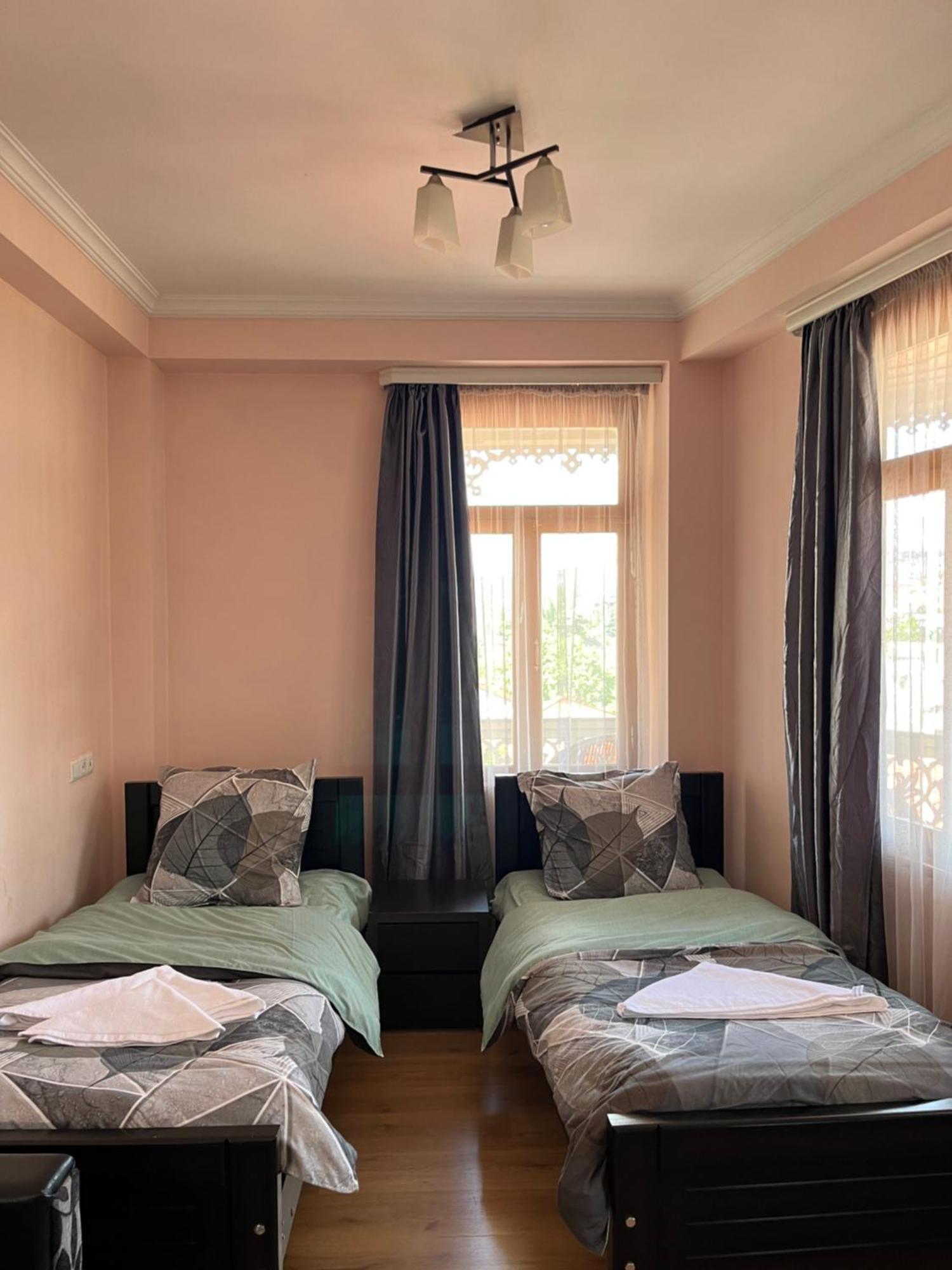 Anano Apartment On Botanikuri Tbilisi Exterior photo